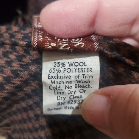 Vintage Kathleen for Sweet Herb Shawl - Picture 5 of 5